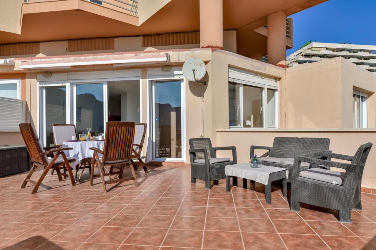 Villas Guzman - Apartamento Tramontana Кальпе Екстер'єр фото
